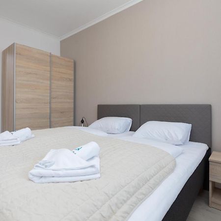 Przestronny Apartament Z Balkonem - Przy Porcie - Swinoujscie By Noclegi Renters Екстер'єр фото