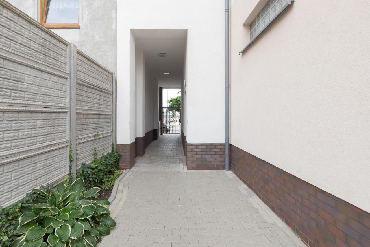 Przestronny Apartament Z Balkonem - Przy Porcie - Swinoujscie By Noclegi Renters Екстер'єр фото